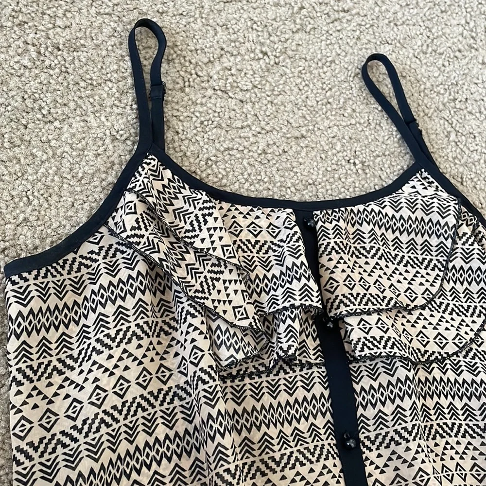 Aztec Print Tank Top - Picture 2 of 6